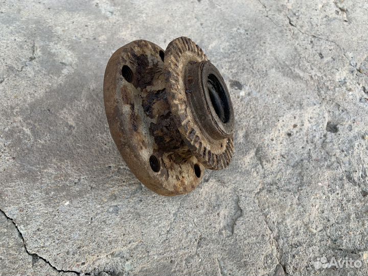 Ступица задняя Audi 100 C4 / A6 C4