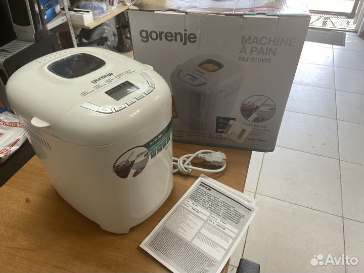 Хлебопечка Gorenje BM910WII