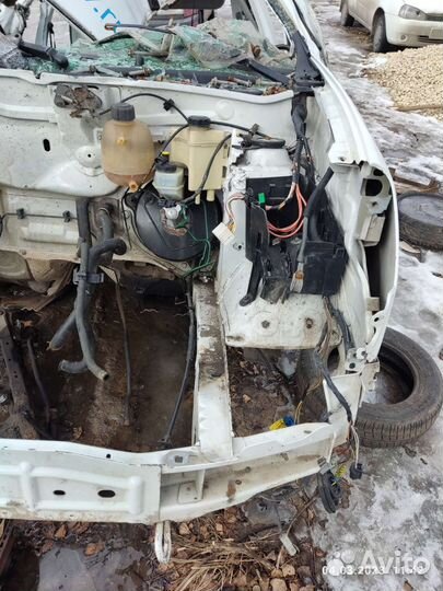 Четверть Renault Kangoo 2007г