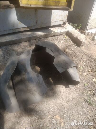 Подкрылки Приора седан