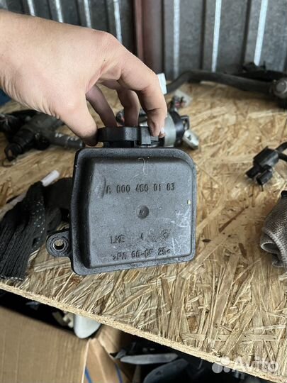 Бачок гур Mercedes w210