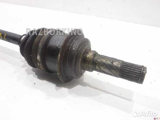 Привод задний правый Мазда