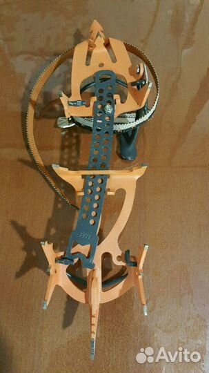 Кошки спортивные Charles Moser Dart 1 пара