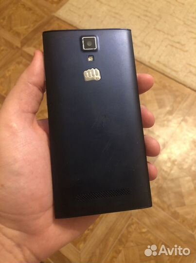 Micromax Q413, 2/16 ГБ