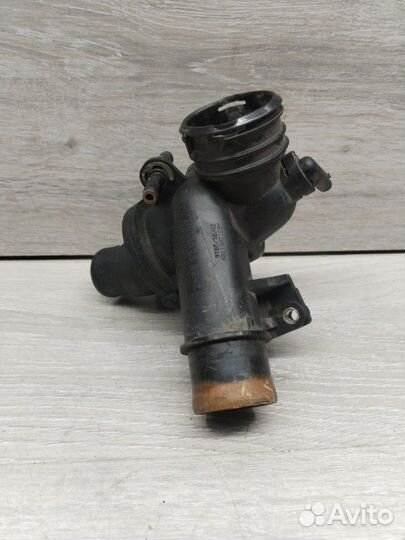 Корпус термостата Mercedes Sprinter 906 OM651 2016