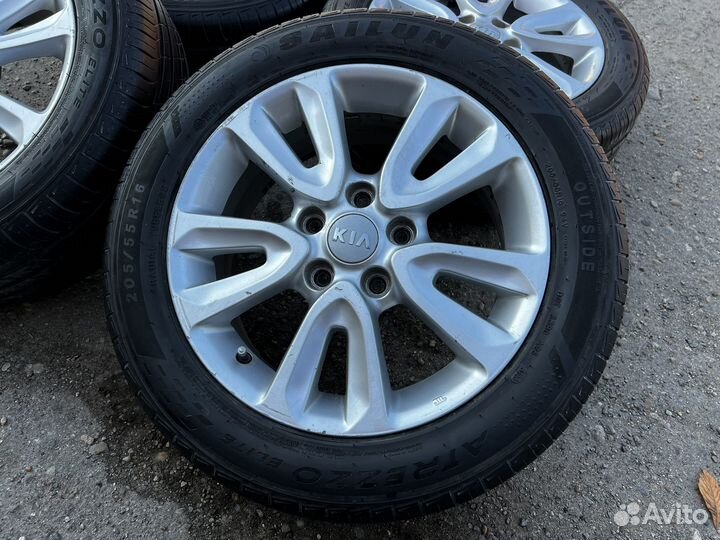 Летние шины на дисках Kia r16 5x114,3
