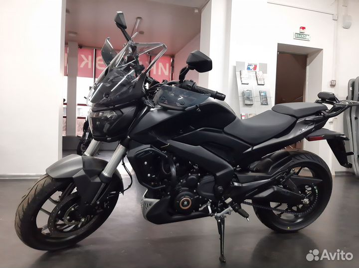 Мотоцикл bajaj dominar 400 touring