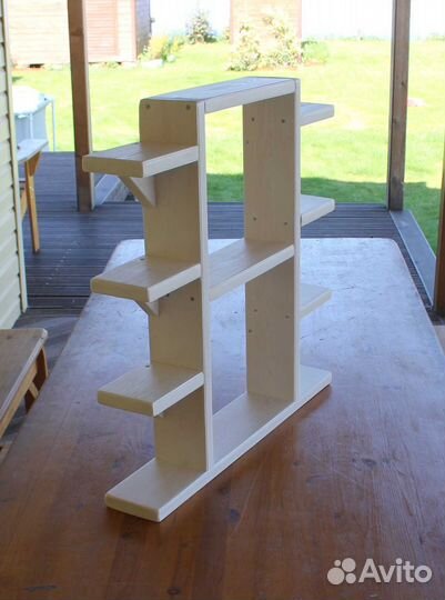 Подставка для цветов на подоконник или на стол