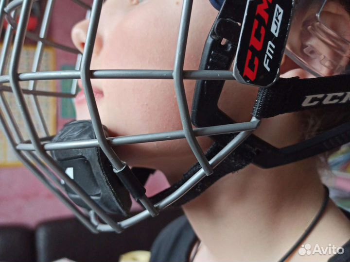 Шлем хоккейный ccm s- m