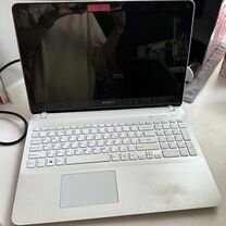 Sony vaio SVF152A29V