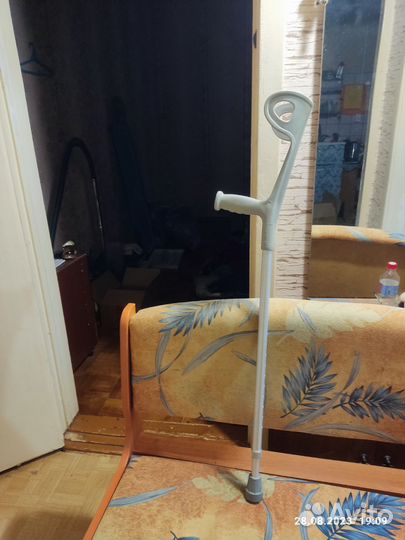 Костыль локтевой