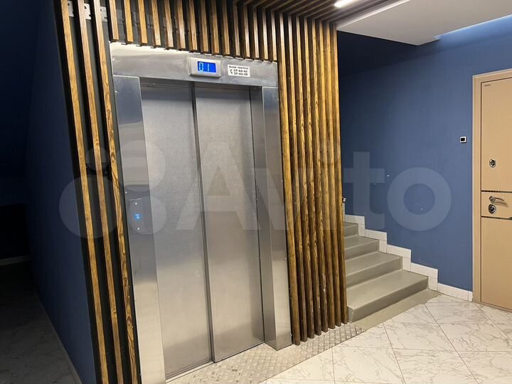 2-к. квартира, 75 м², 1/6 эт.