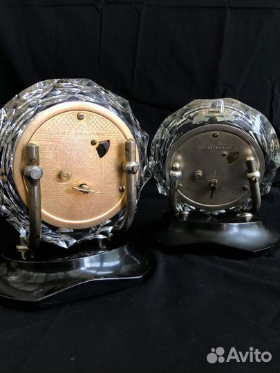 Настольные часы Маяк