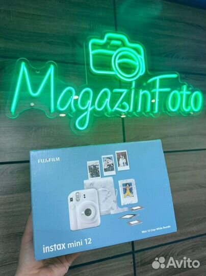 Fujifilm Instax Mini 12 Bundle Combo White (Белый)