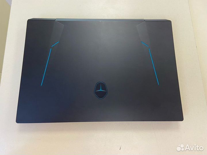 Игровой ноутбук 15.6