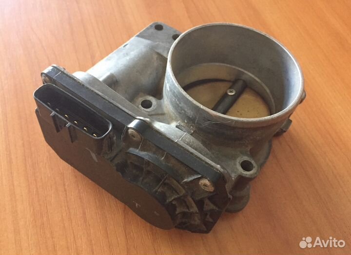 Дроссельная заслонка Дроссель Volvo S40 2004-2012