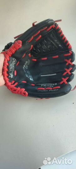 Перчатка(ловушка) для бейсбола