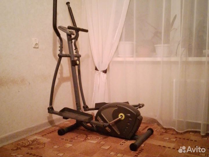 Эллиптический тренажер