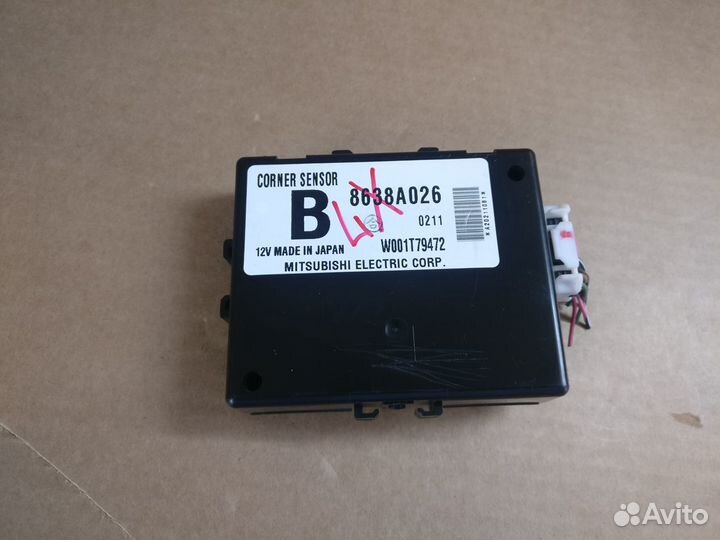 8638A026 штатный парктроник Лансер 10, Аутлендер