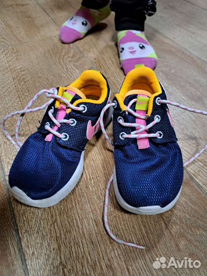 Кроссовки nike детские 26