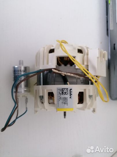 Циркуляционный насос пмм Electrolux Zanussi AEG