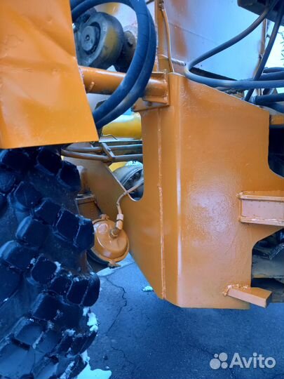 Фронтальный погрузчик Орел-Погрузчик ТО-30, 1996