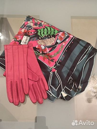 Перчатки, платки, палантины