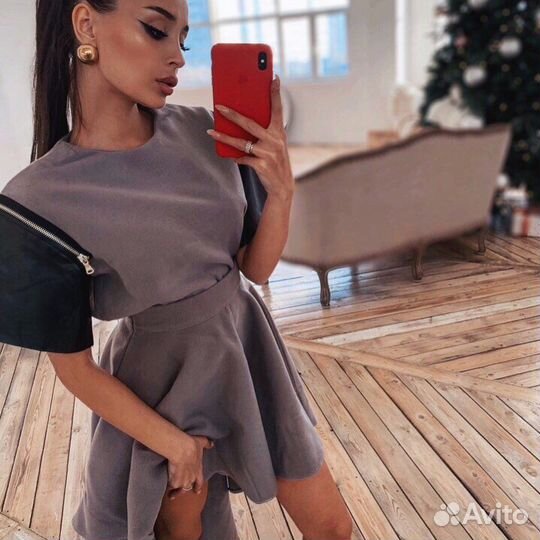 Костюм женский