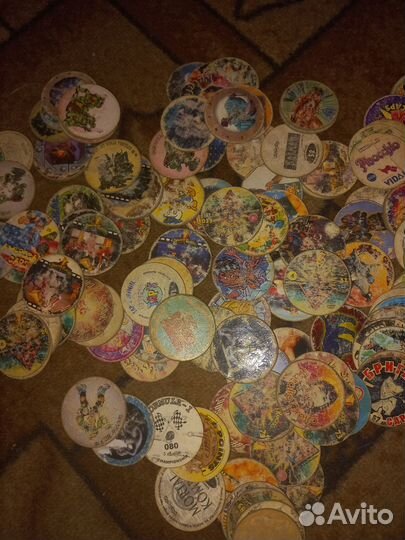 Фишки сотки кэпсы