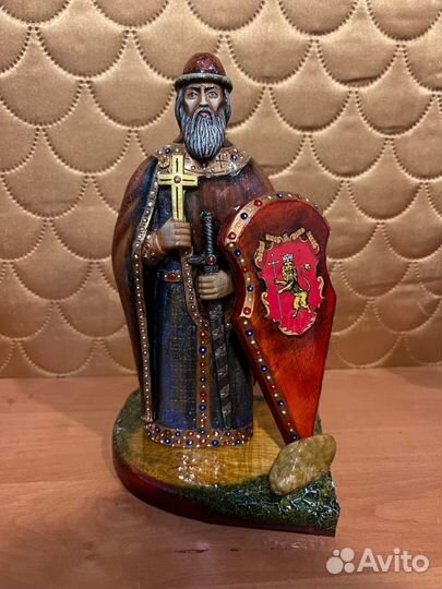 Статуэтка церковная с разными иконами