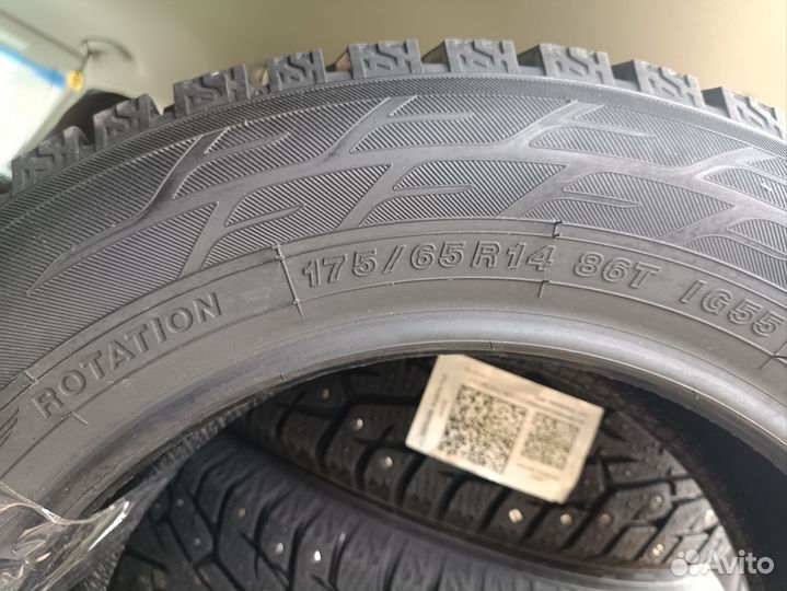 Yokohama Ice Guard Stud IG55 175/65 R14