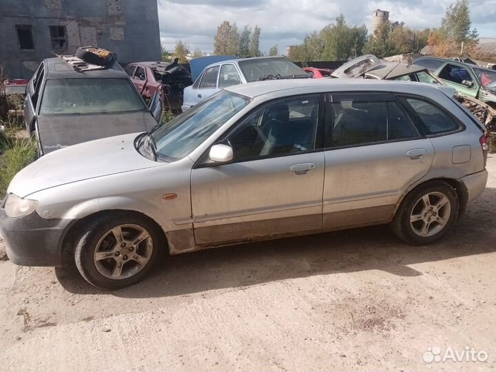 Панель приборов Mazda 323 BJ