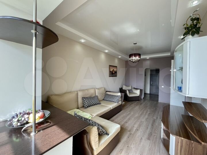 2-к. квартира, 64 м², 3/3 эт.