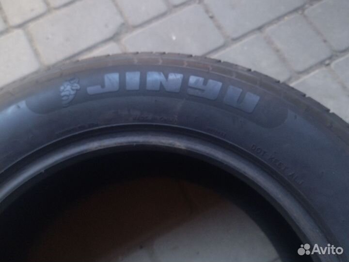 Jinyu YH18 215/65 R16C