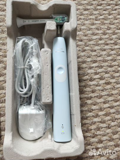 Электрическая зубная щетка philips sonicare 4300