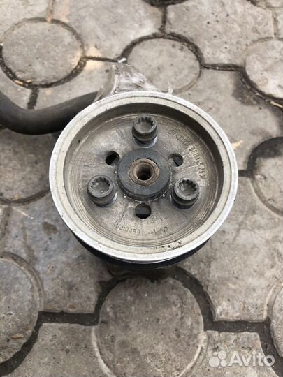 Насос гур фольксваген амарок