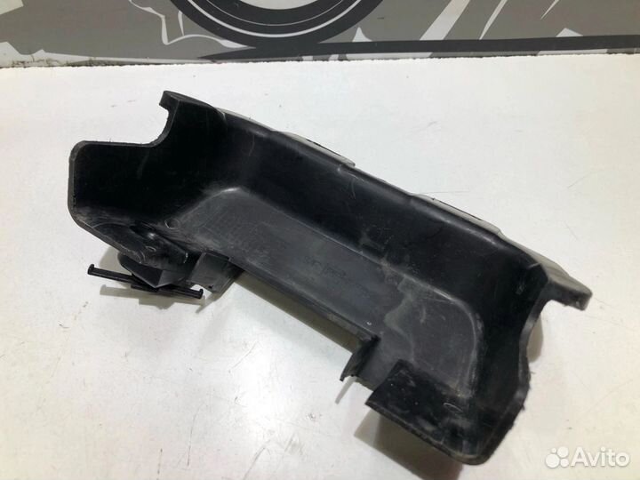 Крышка АКБ Suzuki SV 400 S 2003г