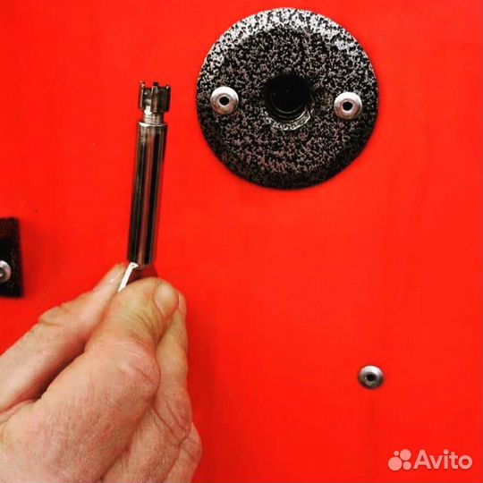 Вскрытие, замена, врезка и ремонт замков