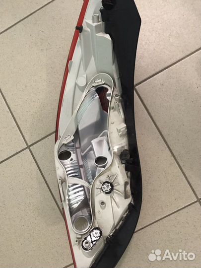 Фонарь задний правый opel insignia