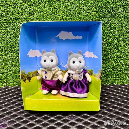 Фигурки семья молочных хаски