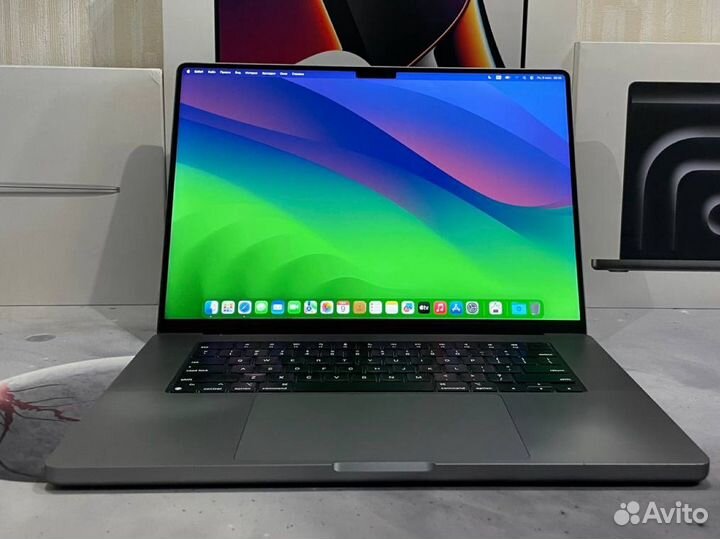 Apple Macbook Pro 16 M1 Max 32/1024