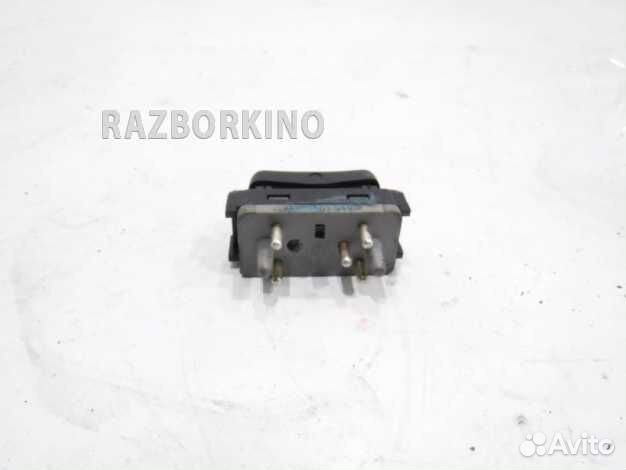 Кнопка обогрева сидений