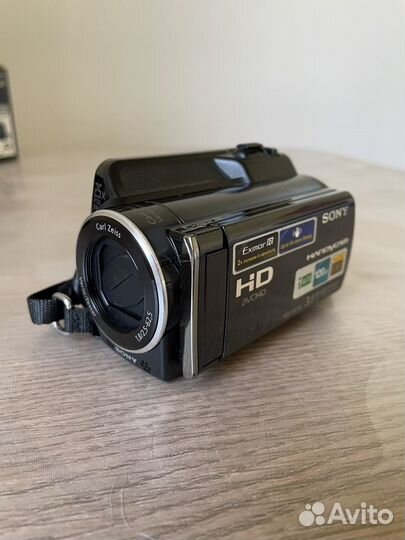 Видеокамера Sony HDR-XR150e