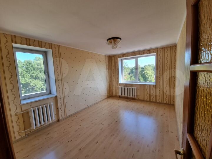 4-к. квартира, 99,6 м², 5/5 эт.