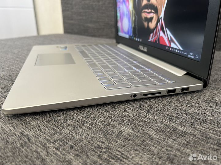 Игровой Asus zenbook Pro i7