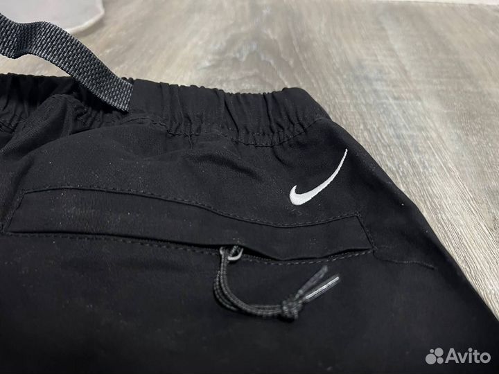 Штаны Nike ACG