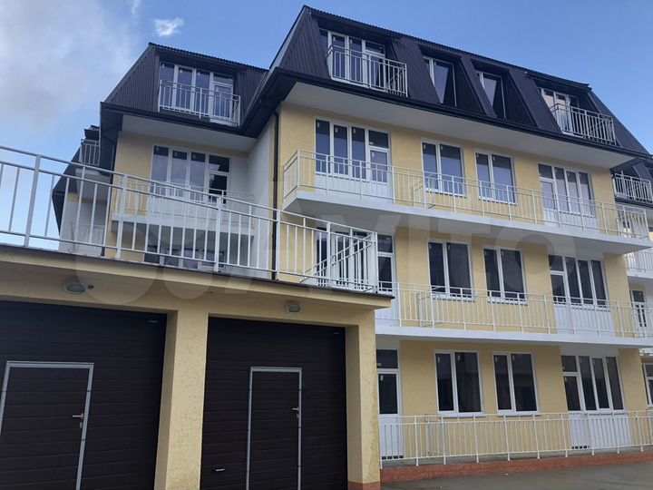 2-к. квартира, 57,5 м², 2/4 эт.