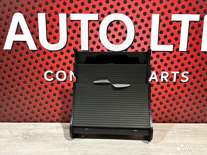 Подстаканник Bmw X1 F48 B38 2019