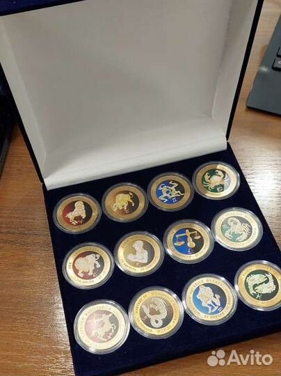 Набор медалей Знаки Зодиака спмд в футляре