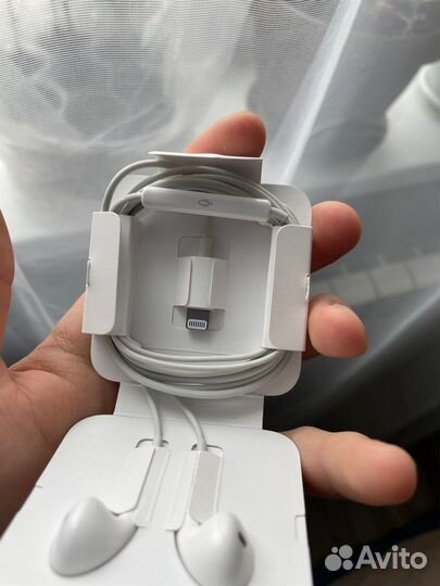 Наушники apple проводные lightning